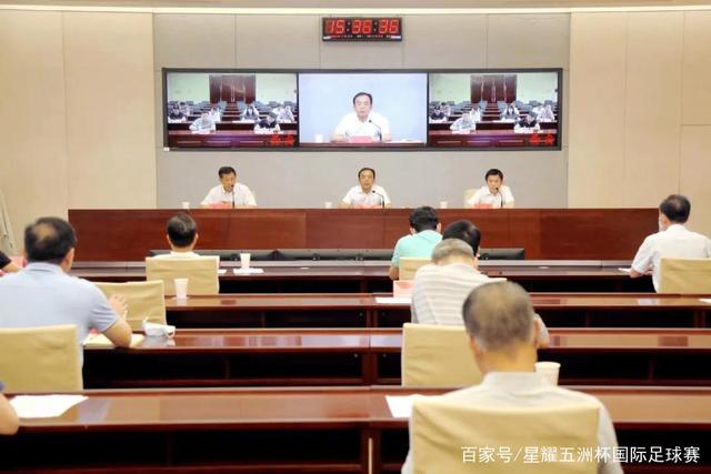 罗马诺：AC米兰已与16岁小将科莫托签约至2027年