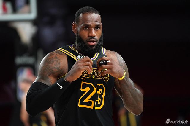 NBA中国球衣销量榜：库里居首 东契奇詹姆斯紧随其后 杨瀚森第五